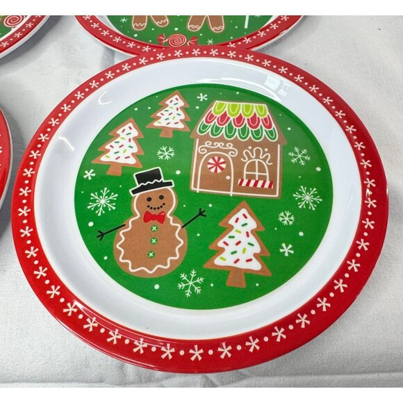 4 Christmas-Themed Melamine Deep DIsh Plates 8.5 Inches Gingerbread Green Red - Picture 2 of 6